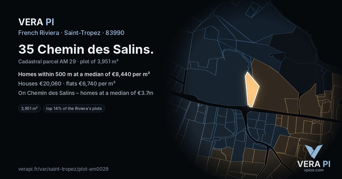 35 Chemin des Salins, Saint-Tropez at night – the plot lit, the parcels around coloured by the prices near them