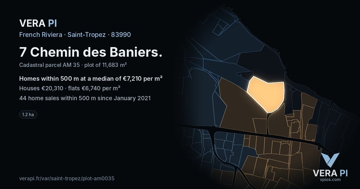 7 Chemin des Baniers, Saint-Tropez at night – the plot lit, the parcels around coloured by the prices near them