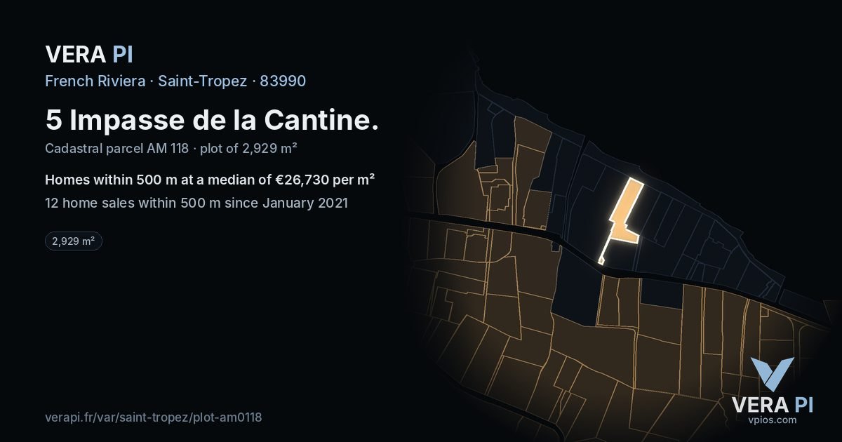 5 Impasse de la Cantine, Saint-Tropez at night – the plot lit, the parcels around coloured by the prices near them