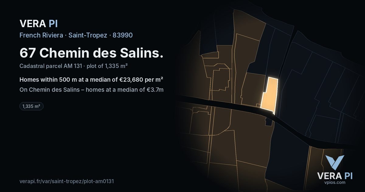 67 Chemin des Salins, Saint-Tropez at night – the plot lit, the parcels around coloured by the prices near them