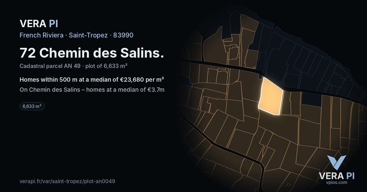 72 Chemin des Salins, Saint-Tropez at night – the plot lit, the parcels around coloured by the prices near them