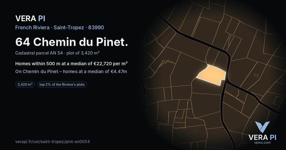 64 Chemin du Pinet, Saint-Tropez at night – the plot lit, the parcels around coloured by the prices near them