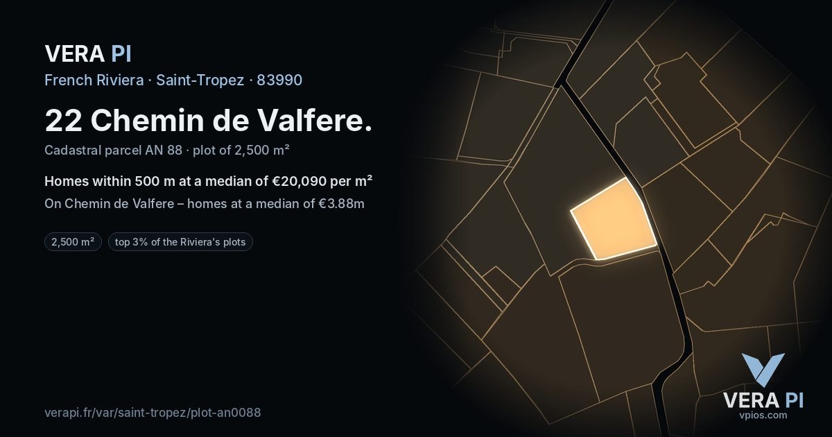 22 Chemin de Valfere, Saint-Tropez at night – the plot lit, the parcels around coloured by the prices near them