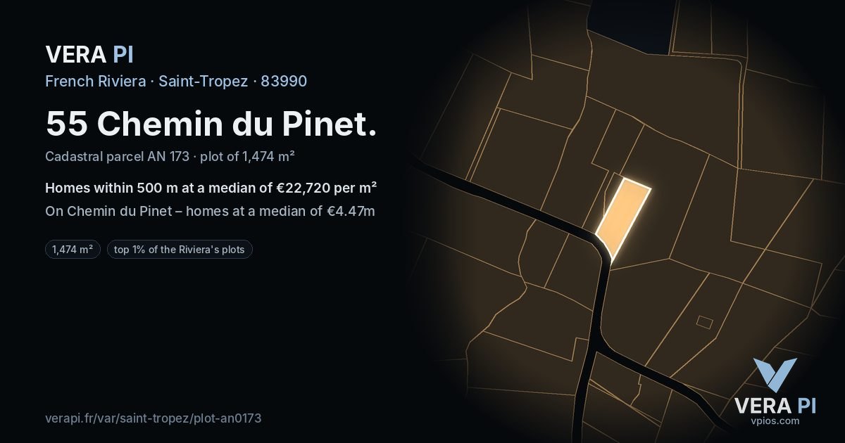 55 Chemin du Pinet, Saint-Tropez at night – the plot lit, the parcels around coloured by the prices near them