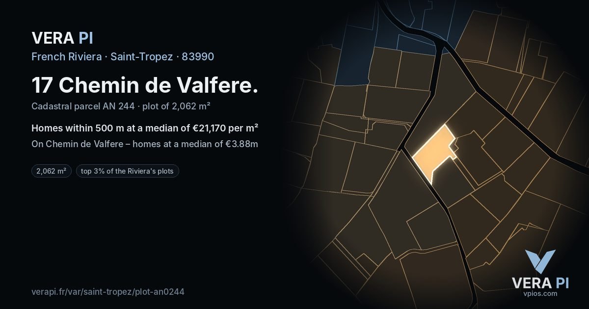 17 Chemin de Valfere, Saint-Tropez at night – the plot lit, the parcels around coloured by the prices near them