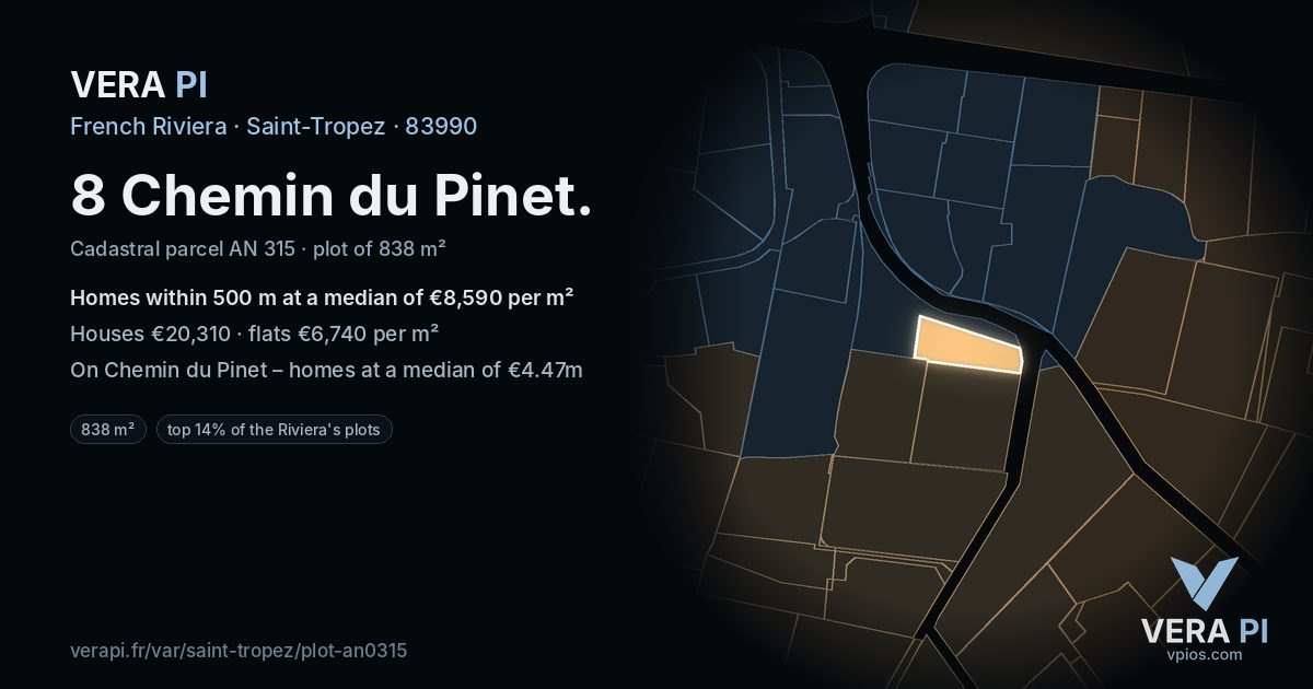 8 Chemin du Pinet, Saint-Tropez at night – the plot lit, the parcels around coloured by the prices near them