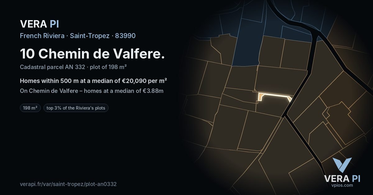 10 Chemin de Valfere, Saint-Tropez at night – the plot lit, the parcels around coloured by the prices near them