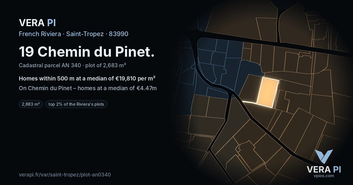19 Chemin du Pinet, Saint-Tropez at night – the plot lit, the parcels around coloured by the prices near them