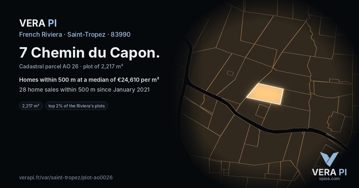 7 Chemin du Capon, Saint-Tropez at night – the plot lit, the parcels around coloured by the prices near them