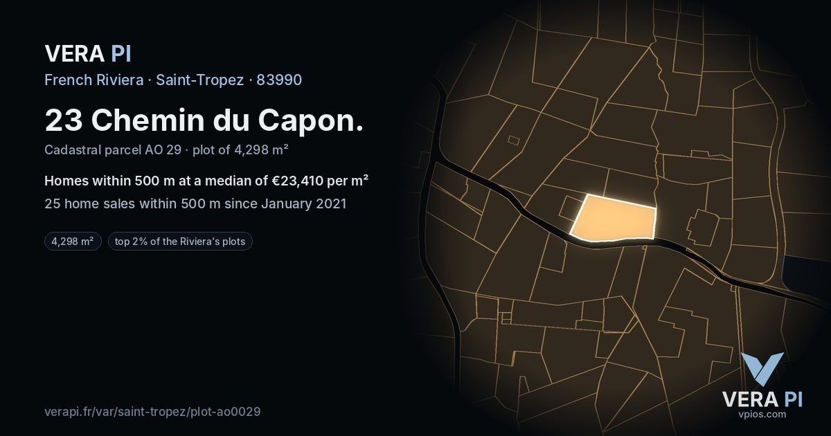 23 Chemin du Capon, Saint-Tropez at night – the plot lit, the parcels around coloured by the prices near them