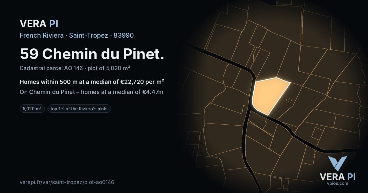 59 Chemin du Pinet, Saint-Tropez at night – the plot lit, the parcels around coloured by the prices near them