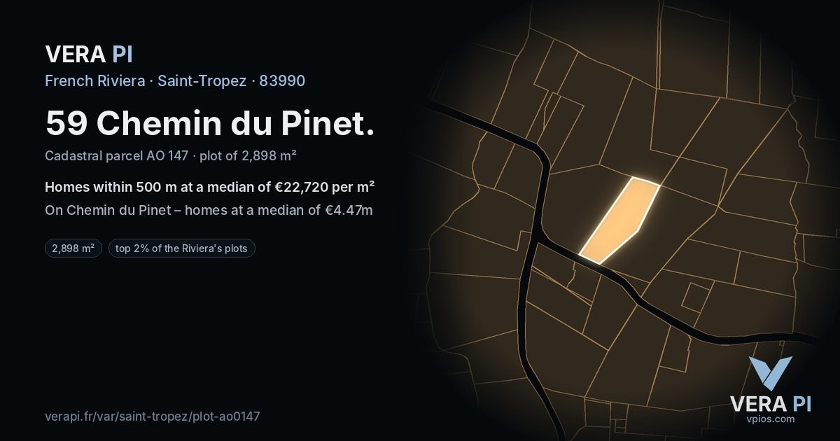 59 Chemin du Pinet, Saint-Tropez at night – the plot lit, the parcels around coloured by the prices near them