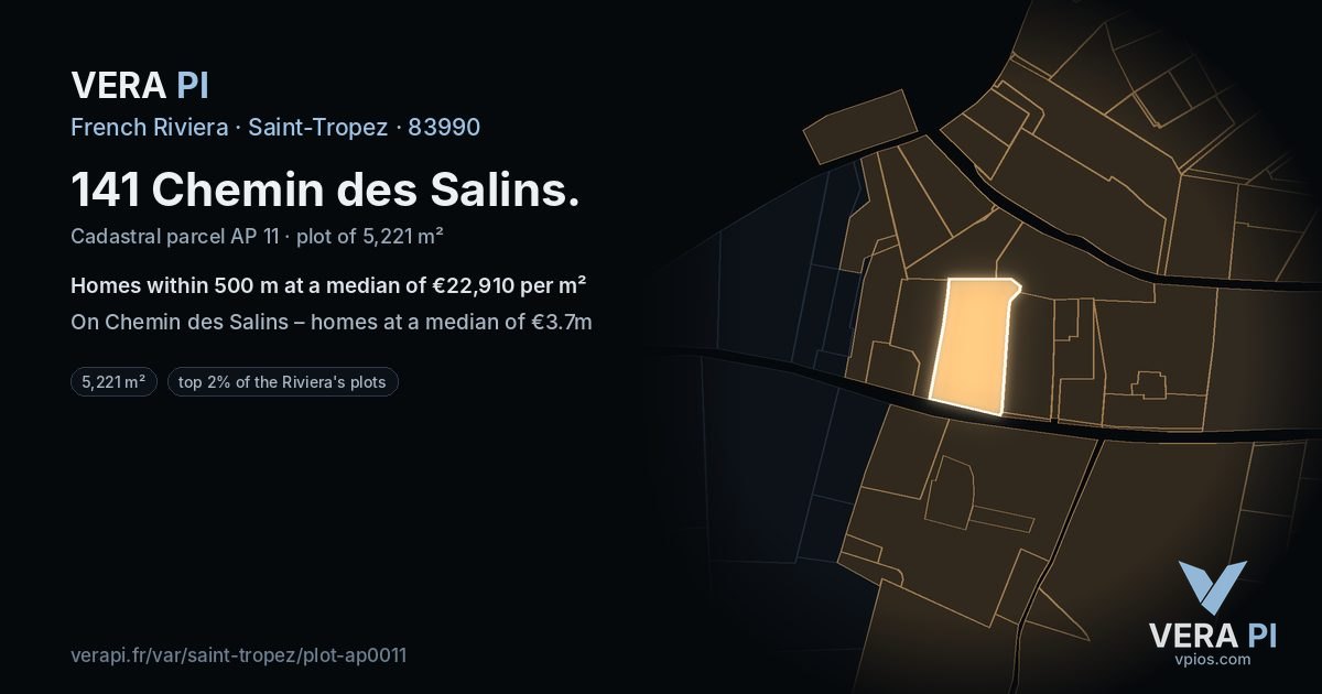 141 Chemin des Salins, Saint-Tropez at night – the plot lit, the parcels around coloured by the prices near them
