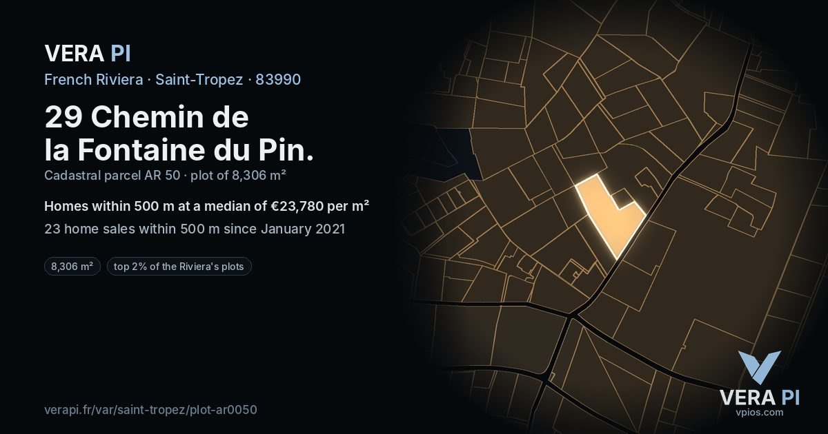 29 Chemin de la Fontaine du Pin, Saint-Tropez at night – the plot lit, the parcels around coloured by the prices near them