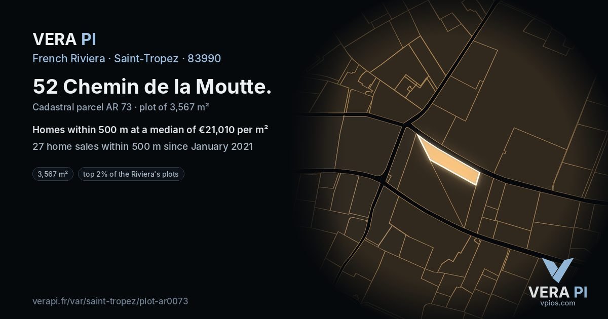 52 Chemin de la Moutte, Saint-Tropez at night – the plot lit, the parcels around coloured by the prices near them