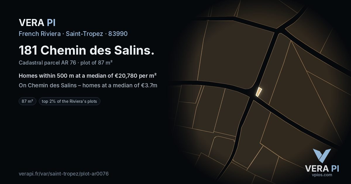 181 Chemin des Salins, Saint-Tropez at night – the plot lit, the parcels around coloured by the prices near them
