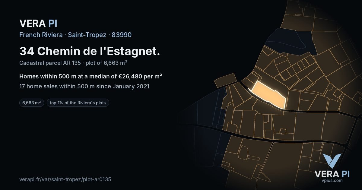 34 Chemin de l'Estagnet, Saint-Tropez at night – the plot lit, the parcels around coloured by the prices near them