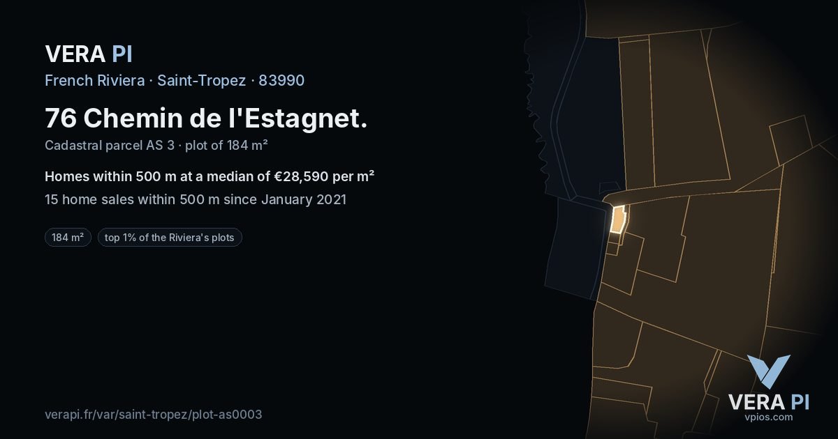 76 Chemin de l'Estagnet, Saint-Tropez at night – the plot lit, the parcels around coloured by the prices near them