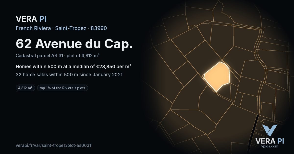 62 Avenue du Cap, Saint-Tropez at night – the plot lit, the parcels around coloured by the prices near them