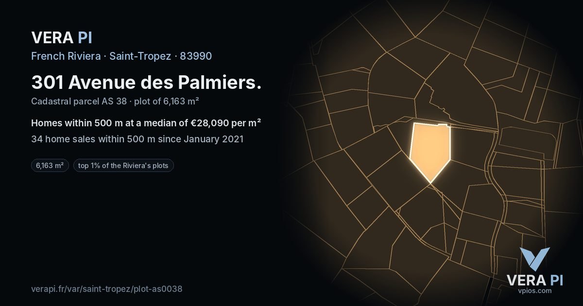 301 Avenue des Palmiers, Saint-Tropez at night – the plot lit, the parcels around coloured by the prices near them