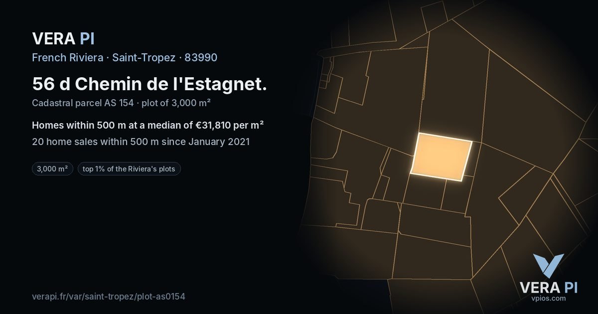 56 d Chemin de l'Estagnet, Saint-Tropez at night – the plot lit, the parcels around coloured by the prices near them