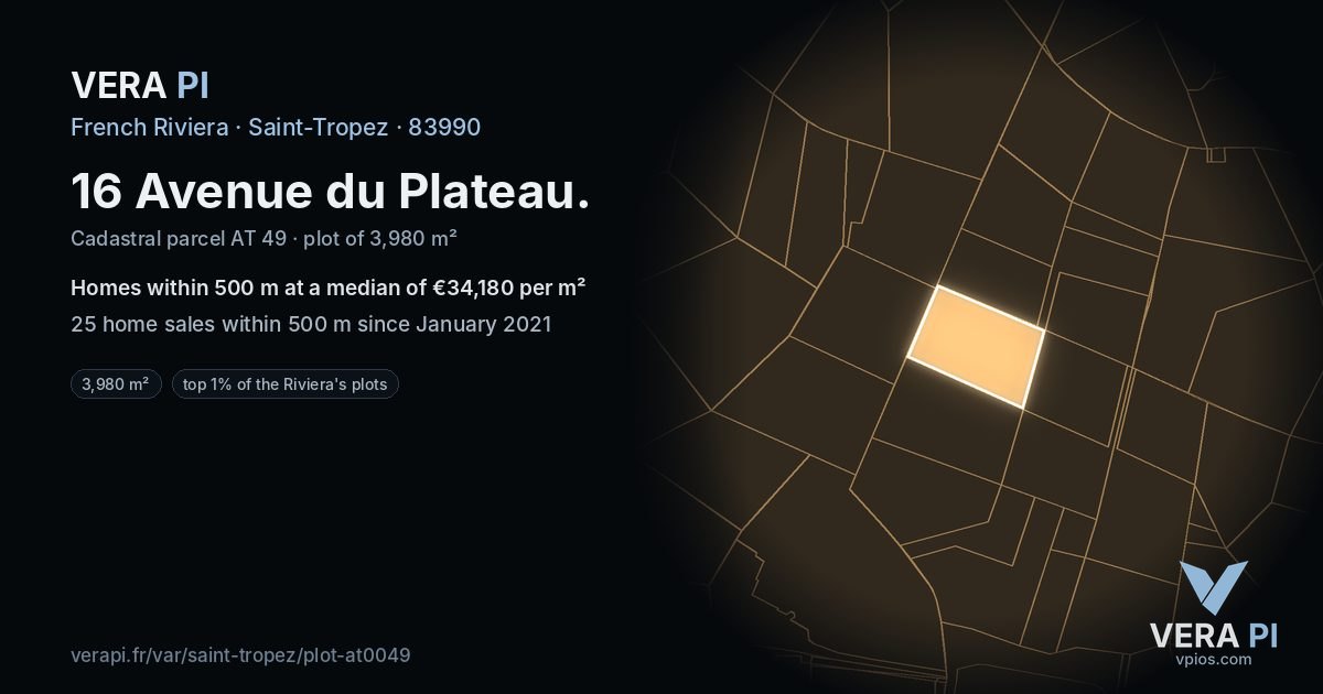 16 Avenue du Plateau, Saint-Tropez at night – the plot lit, the parcels around coloured by the prices near them