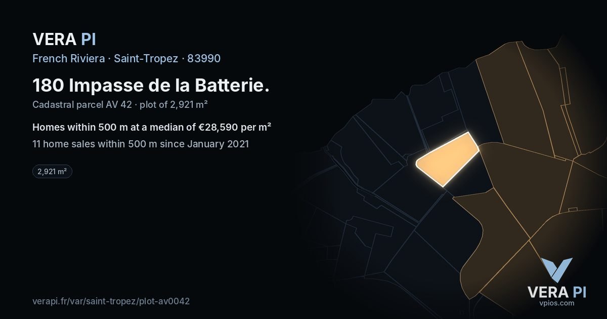 180 Impasse de la Batterie, Saint-Tropez at night – the plot lit, the parcels around coloured by the prices near them