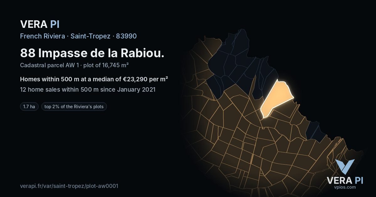 88 Impasse de la Rabiou, Saint-Tropez at night – the plot lit, the parcels around coloured by the prices near them