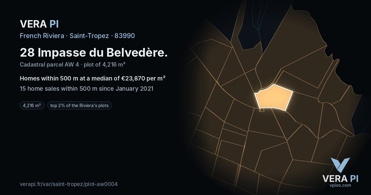28 Impasse du Belvedère, Saint-Tropez at night – the plot lit, the parcels around coloured by the prices near them