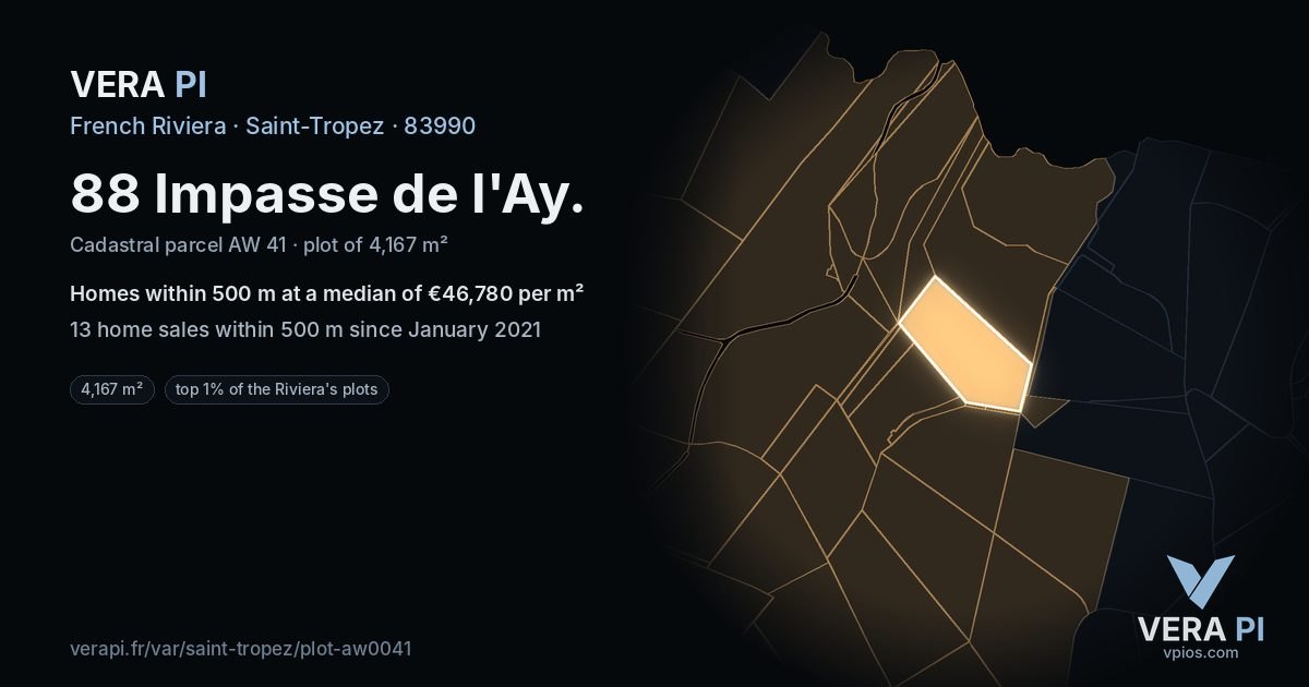 88 Impasse de l'Ay, Saint-Tropez at night – the plot lit, the parcels around coloured by the prices near them
