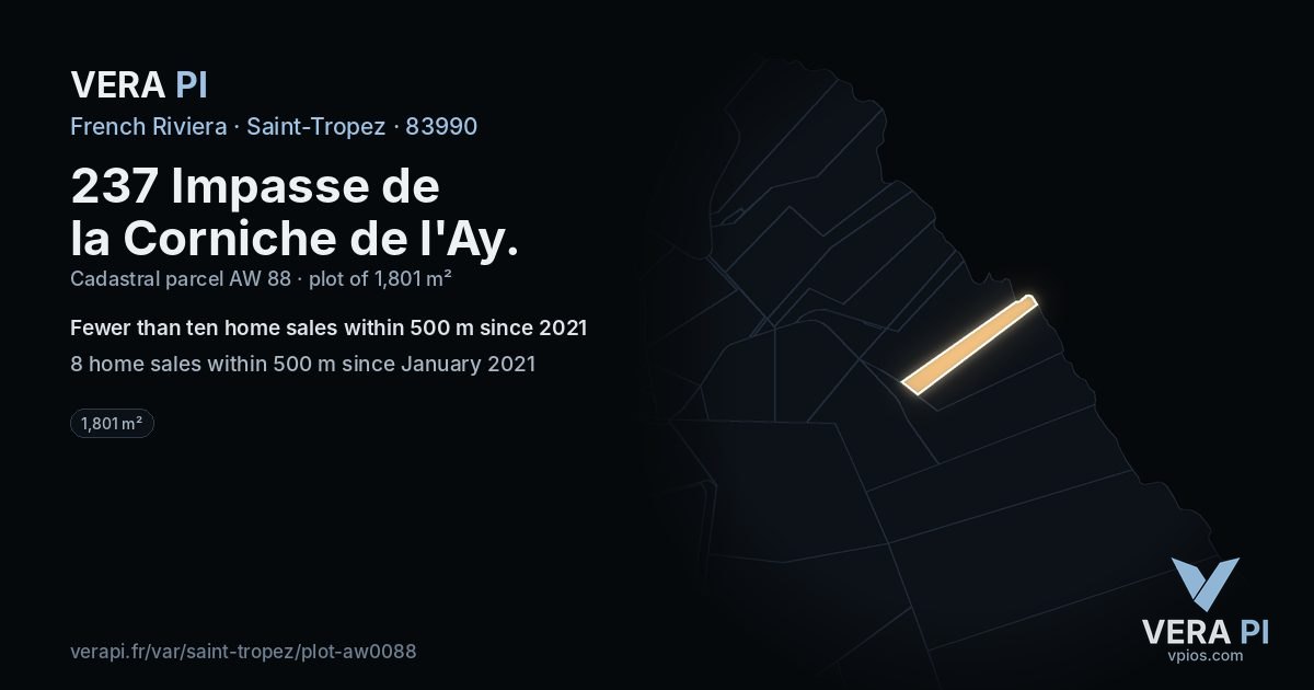 237 Impasse de la Corniche de l'Ay, Saint-Tropez at night – the plot lit, the parcels around coloured by the prices near them