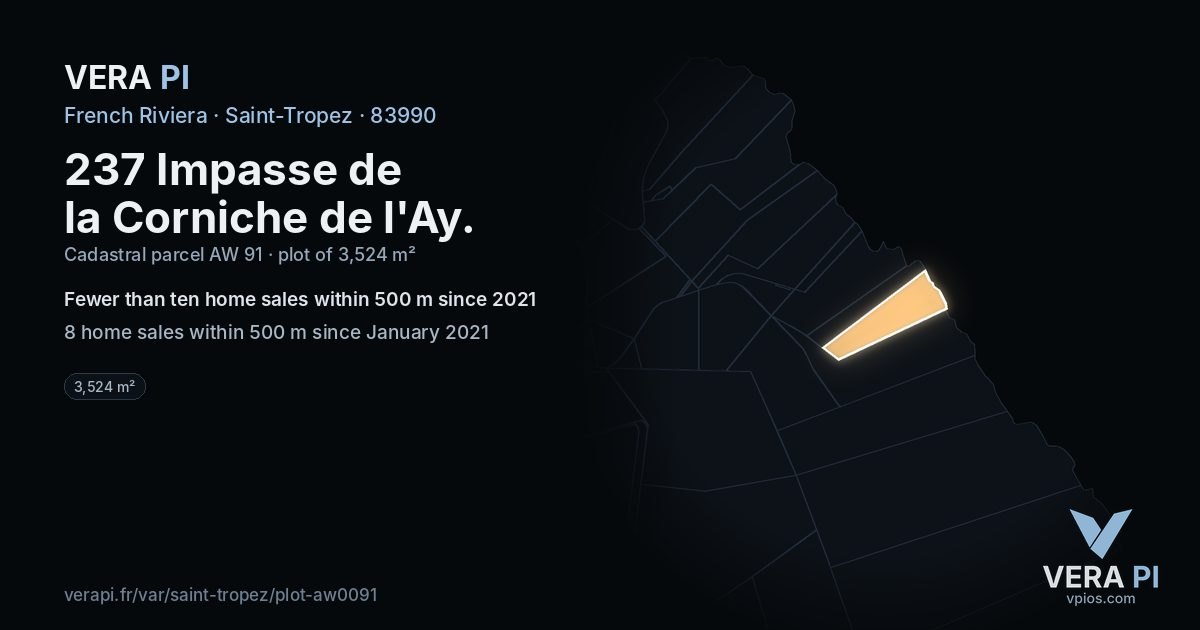 237 Impasse de la Corniche de l'Ay, Saint-Tropez at night – the plot lit, the parcels around coloured by the prices near them