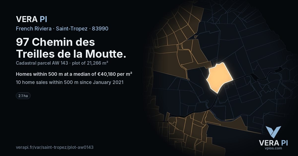 97 Chemin des Treilles de la Moutte, Saint-Tropez at night – the plot lit, the parcels around coloured by the prices near them