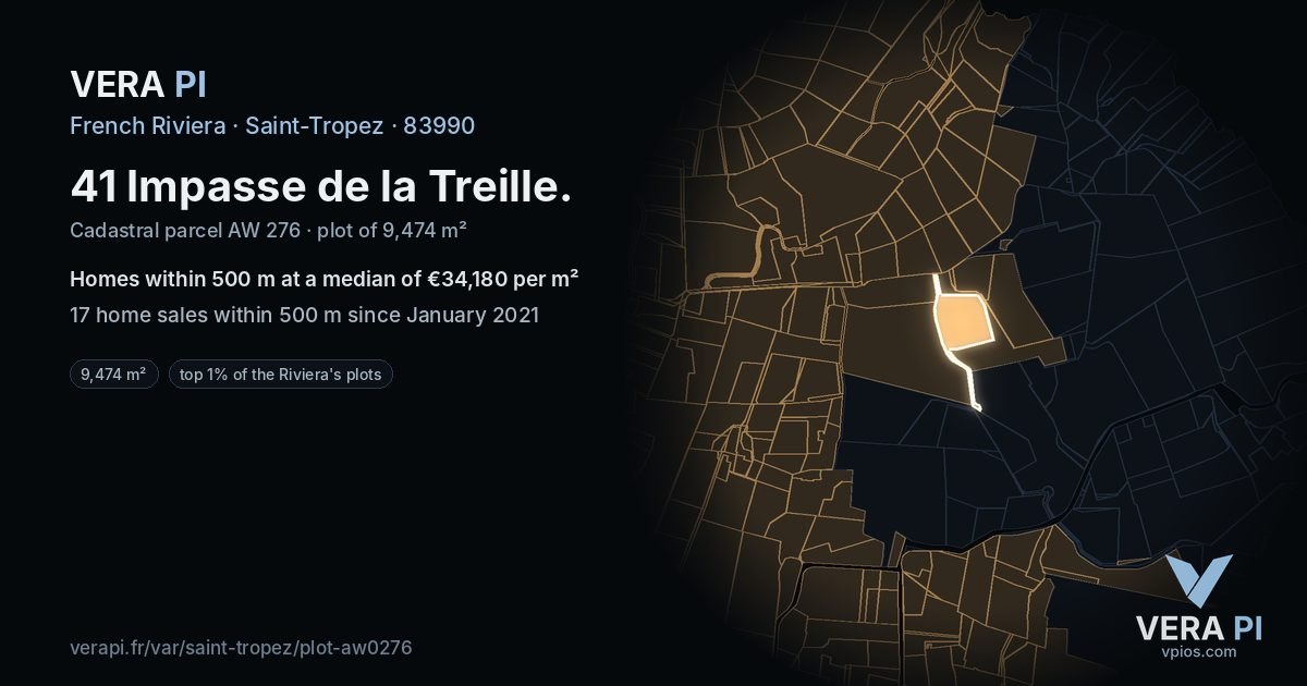 41 Impasse de la Treille, Saint-Tropez at night – the plot lit, the parcels around coloured by the prices near them