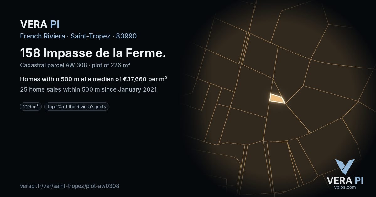 158 Impasse de la Ferme, Saint-Tropez at night – the plot lit, the parcels around coloured by the prices near them