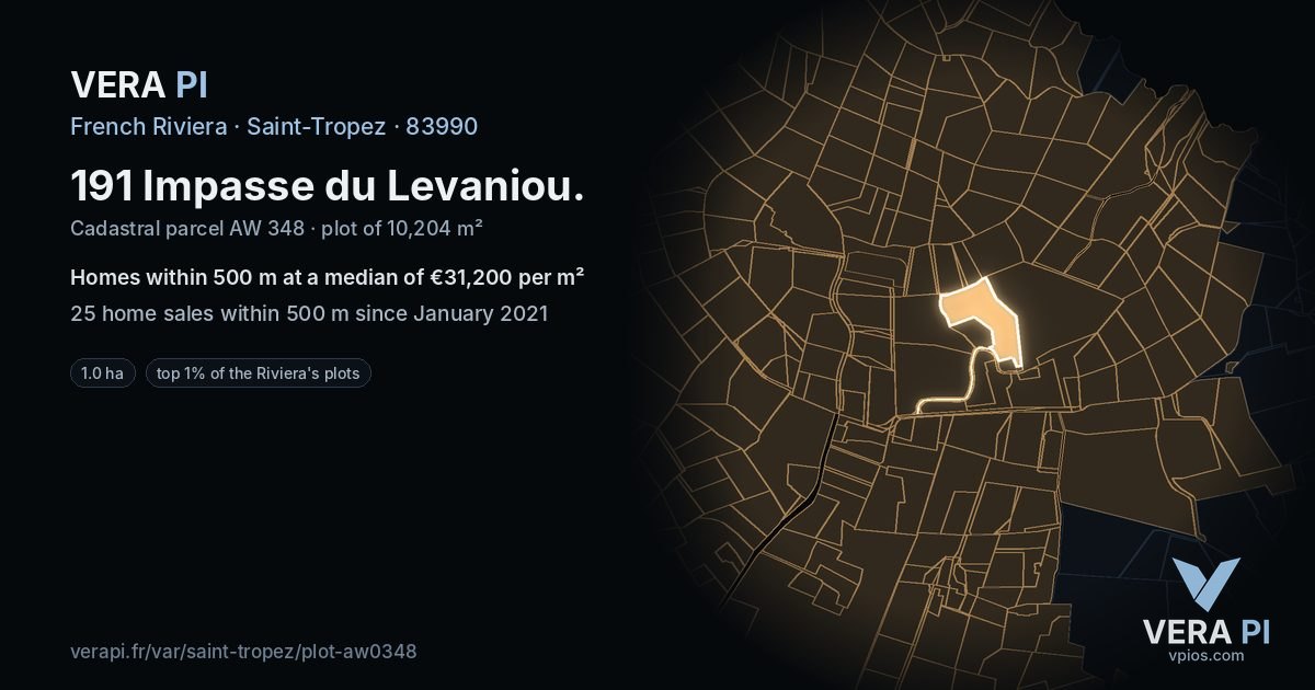 191 Impasse du Levaniou, Saint-Tropez at night – the plot lit, the parcels around coloured by the prices near them