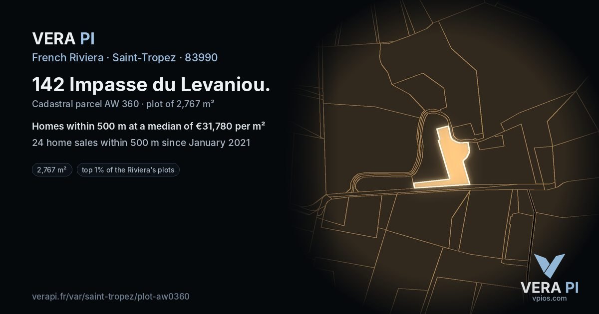 142 Impasse du Levaniou, Saint-Tropez at night – the plot lit, the parcels around coloured by the prices near them