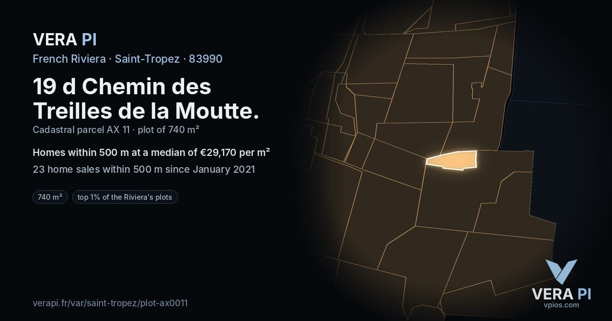 19 d Chemin des Treilles de la Moutte, Saint-Tropez at night – the plot lit, the parcels around coloured by the prices near them