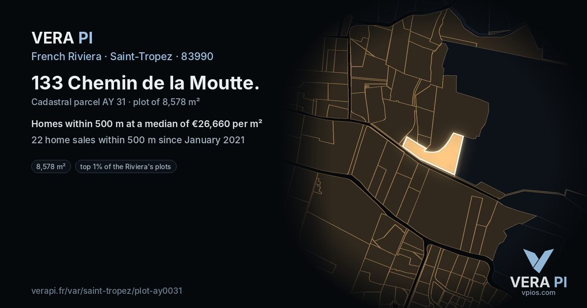 133 Chemin de la Moutte, Saint-Tropez at night – the plot lit, the parcels around coloured by the prices near them