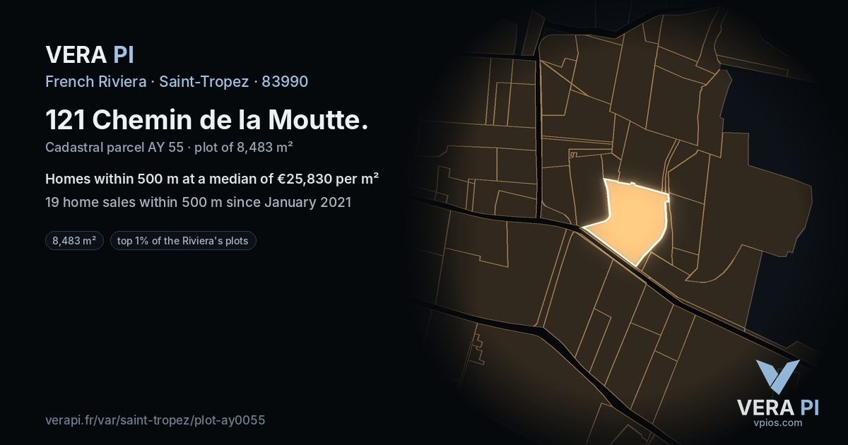 121 Chemin de la Moutte, Saint-Tropez at night – the plot lit, the parcels around coloured by the prices near them