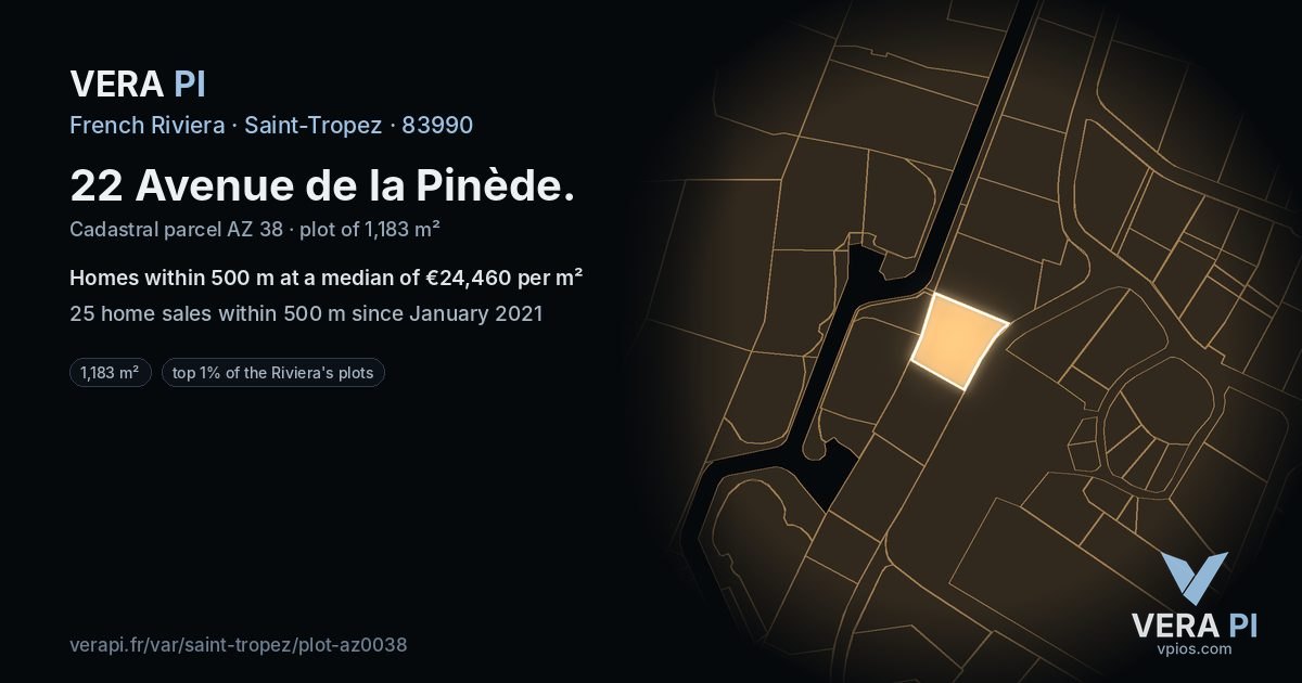 22 Avenue de la Pinède, Saint-Tropez at night – the plot lit, the parcels around coloured by the prices near them