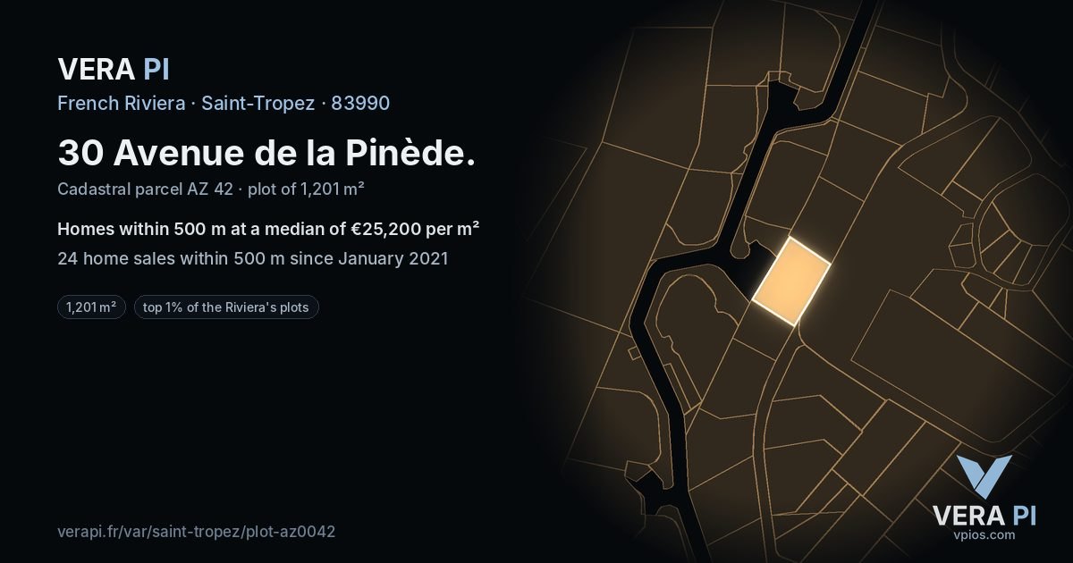30 Avenue de la Pinède, Saint-Tropez at night – the plot lit, the parcels around coloured by the prices near them