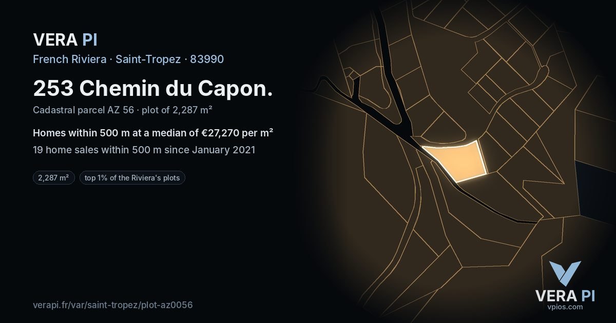 253 Chemin du Capon, Saint-Tropez at night – the plot lit, the parcels around coloured by the prices near them