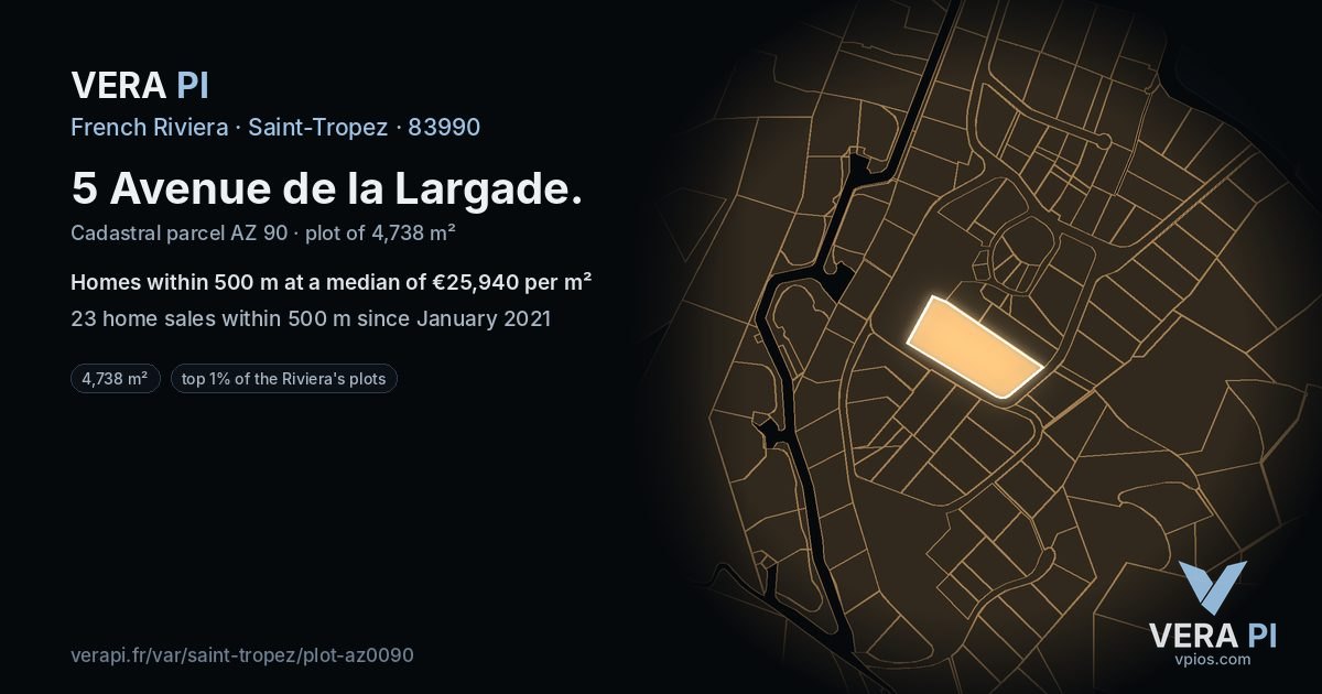 5 Avenue de la Largade, Saint-Tropez at night – the plot lit, the parcels around coloured by the prices near them