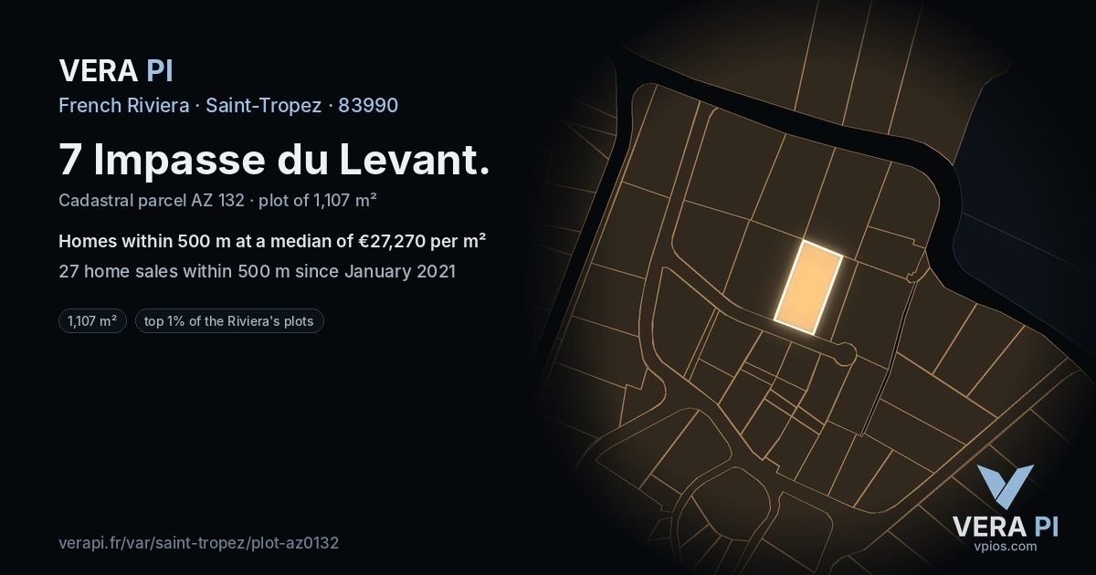 7 Impasse du Levant, Saint-Tropez at night – the plot lit, the parcels around coloured by the prices near them