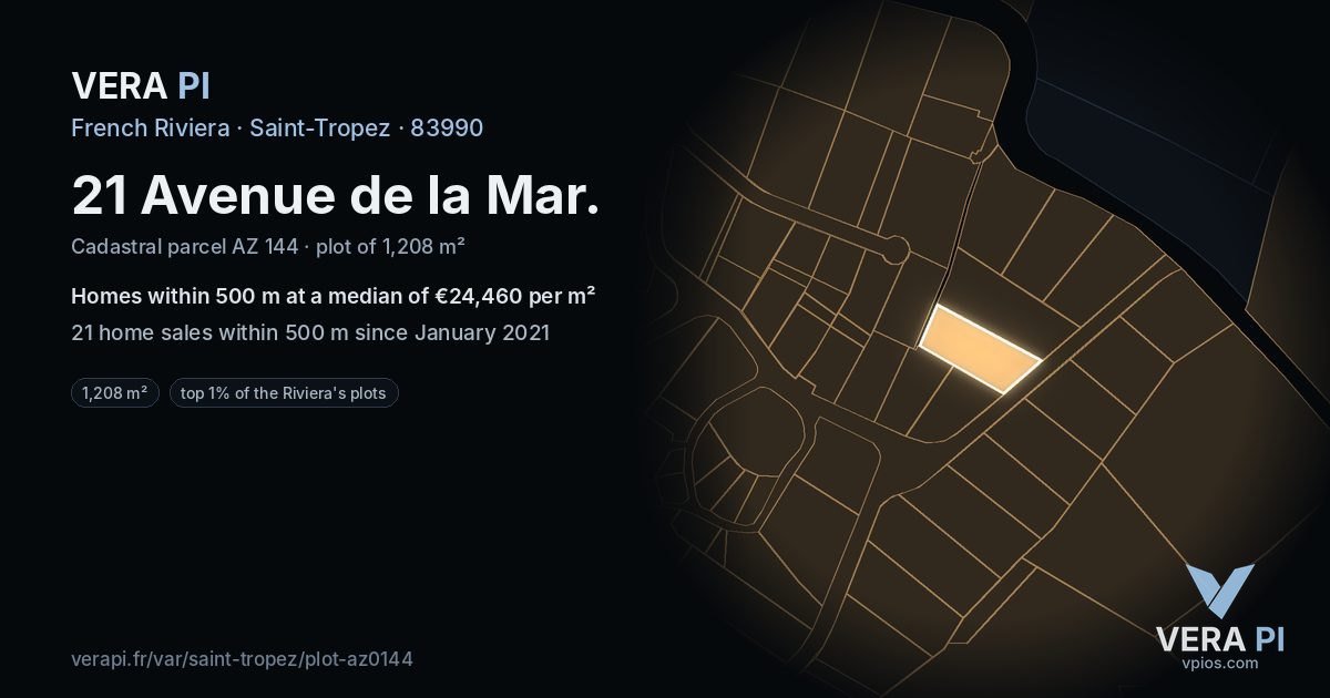21 Avenue de la Mar, Saint-Tropez at night – the plot lit, the parcels around coloured by the prices near them