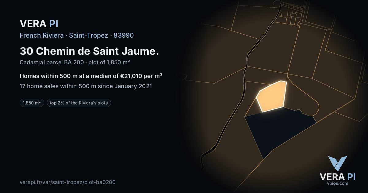30 Chemin de Saint Jaume, Saint-Tropez at night – the plot lit, the parcels around coloured by the prices near them