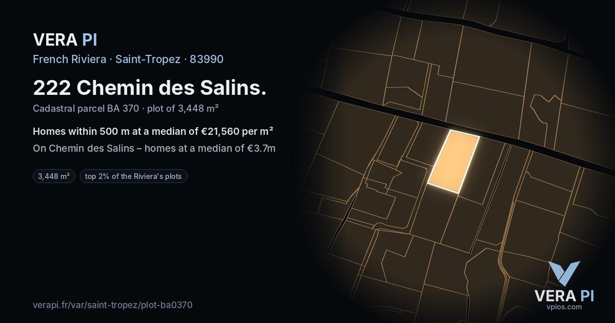 222 Chemin des Salins, Saint-Tropez at night – the plot lit, the parcels around coloured by the prices near them