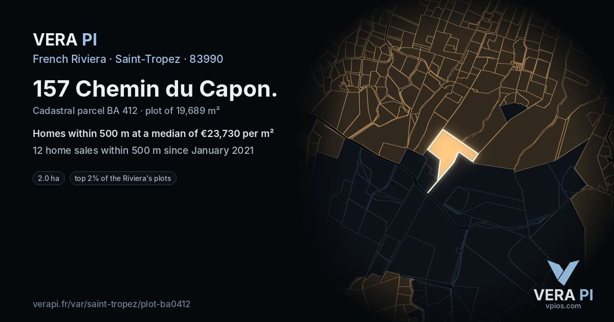 157 Chemin du Capon, Saint-Tropez at night – the plot lit, the parcels around coloured by the prices near them