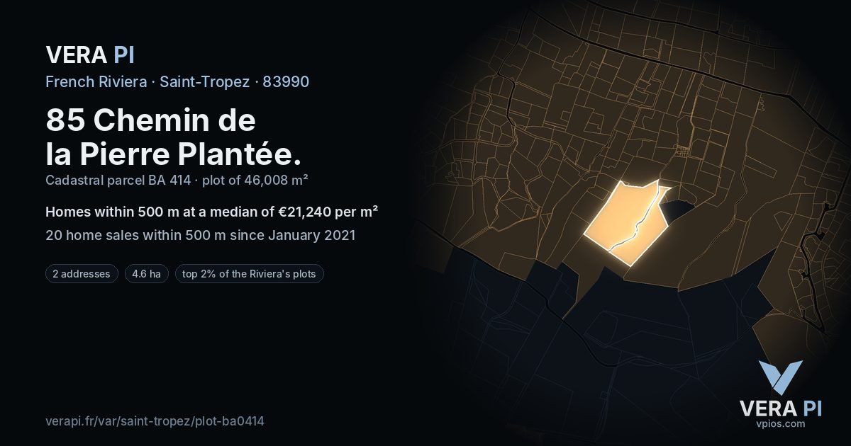 85 Chemin de la Pierre Plantée, Saint-Tropez at night – the plot lit, the parcels around coloured by the prices near them